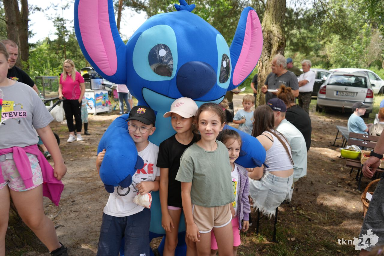 Piknik wędkarski z atrakcjami i rodzinną atmosferą w Janowie [wideo, zdjęcia]