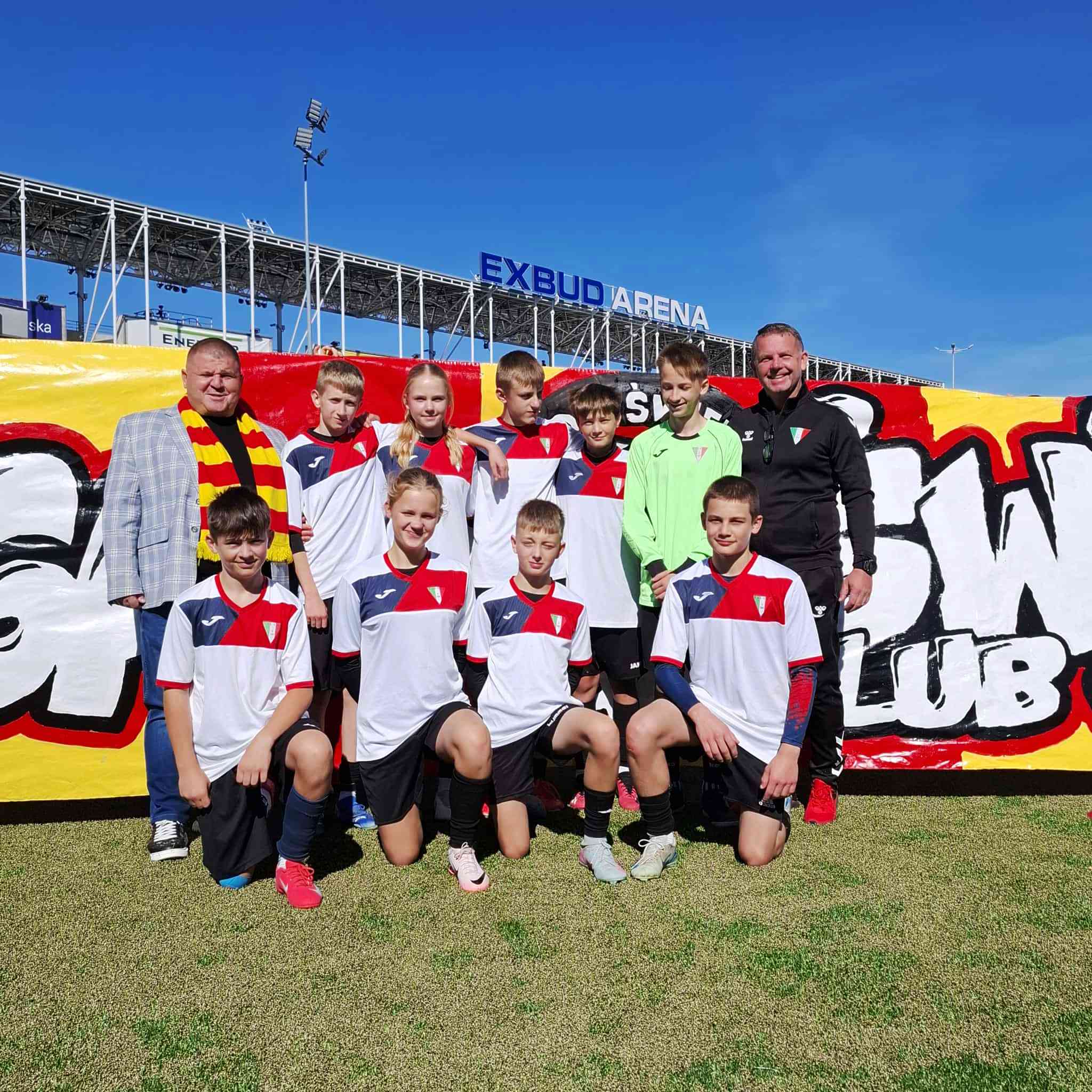 Sportowa sobota w Kielcach. Drużyna z Fałkowa na turnieju i meczu Ekstraklasy [zdjęcia]