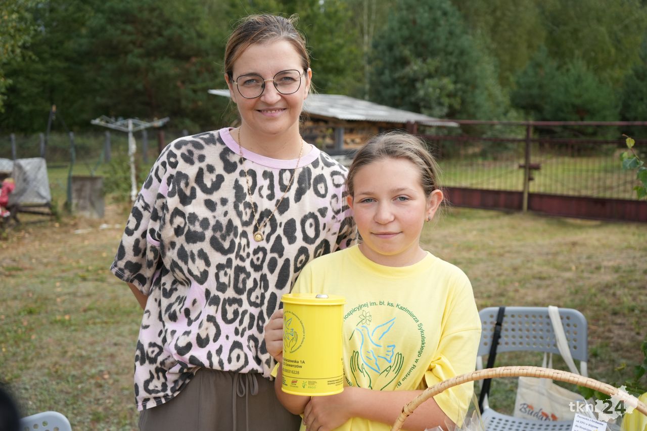 Festyn przy Hospicjum w Rudzie Białaczowskiej. Zebrano ponad 11 tysięcy złotych [wideo, zdjęcia]