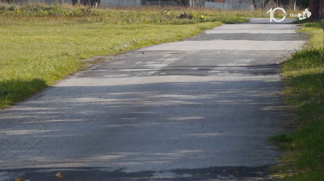 Nowa droga i rozbudowa wodociągu. Gowarczów inwestuje [wideo, zdjęcia]