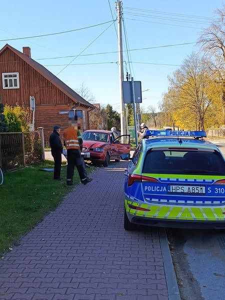 Kolizja na skrzyżowaniu w Stąporkowie