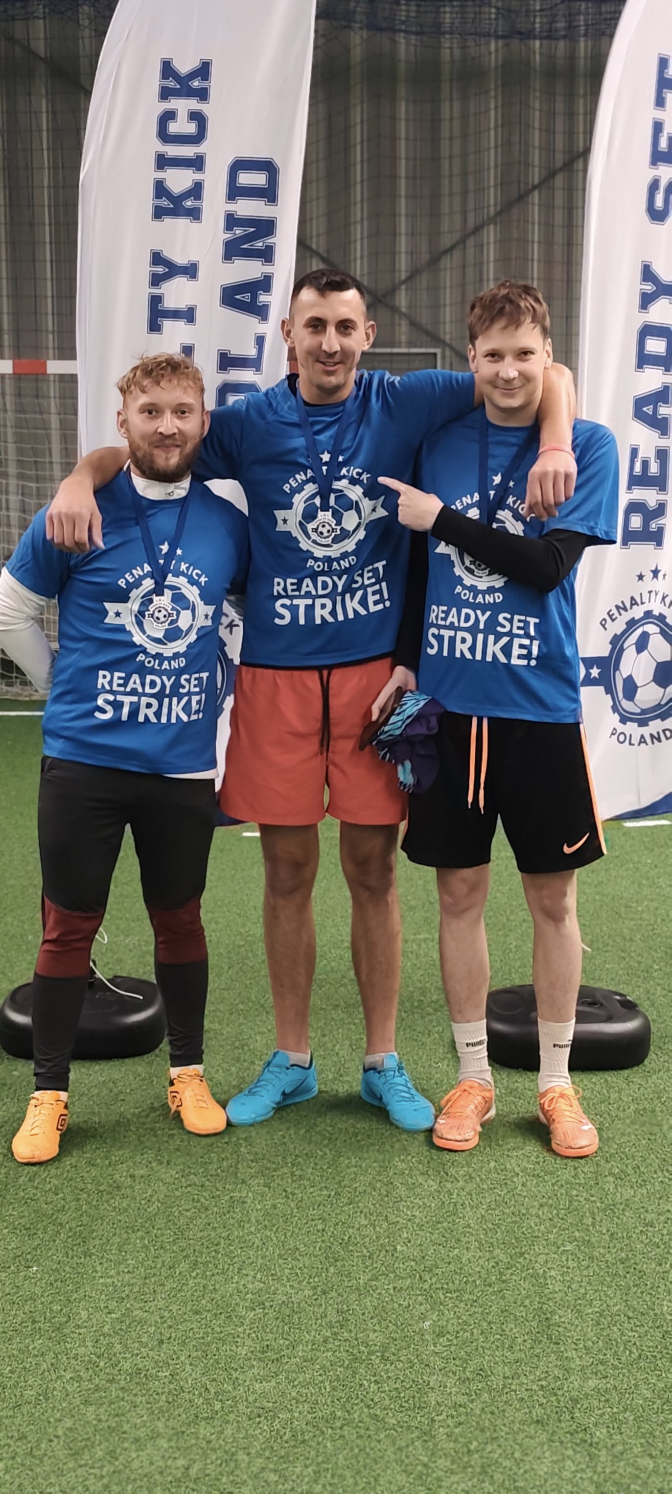 Zawodnicy Tęczy Gowarczów z sukcesami w turnieju Penalty Kick Poland
