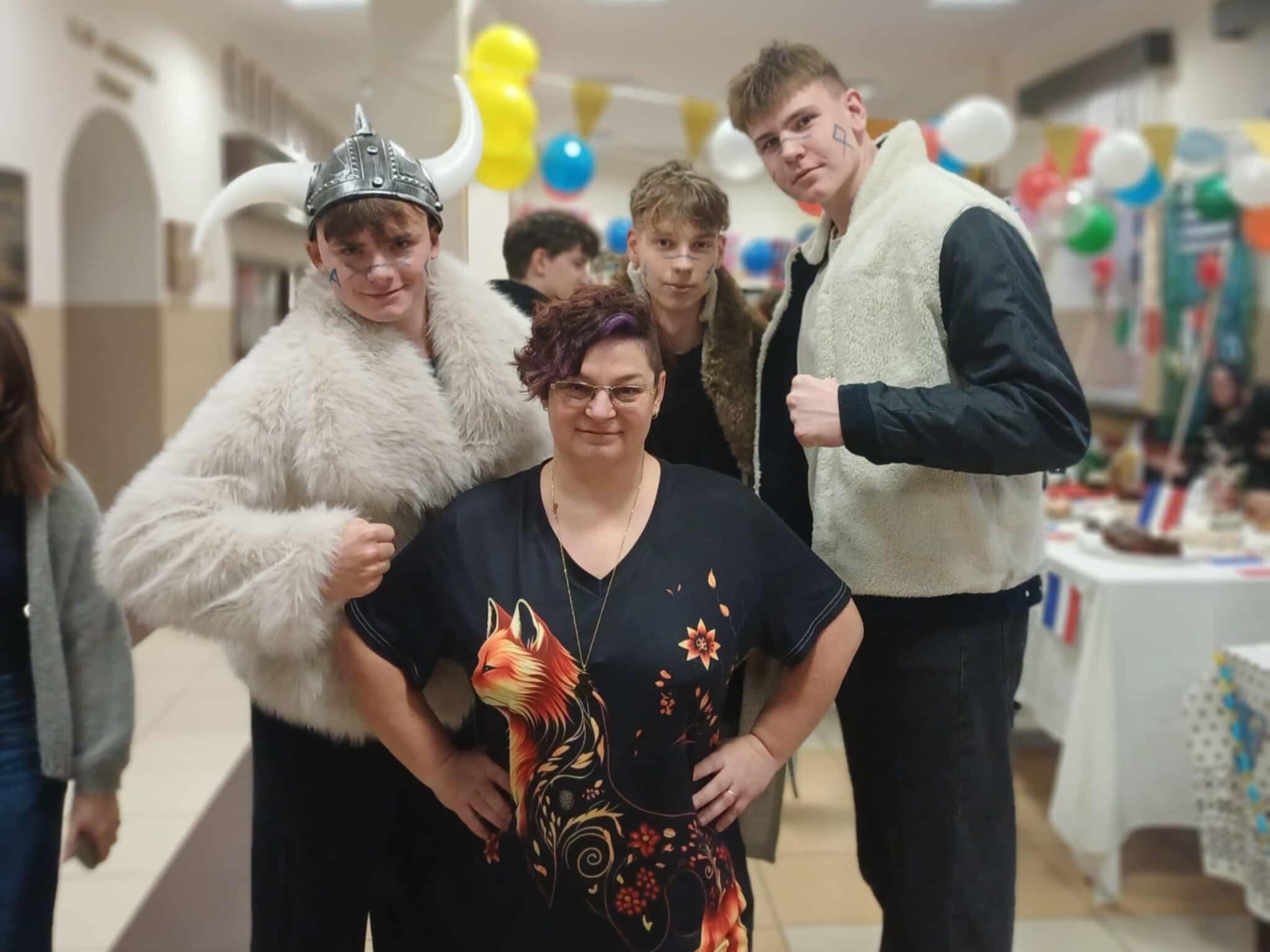 Dzień Kultur Europejskich w Starym Ogólniaku. Młodzież zaprezentowała różne kraje [zdjęcia]