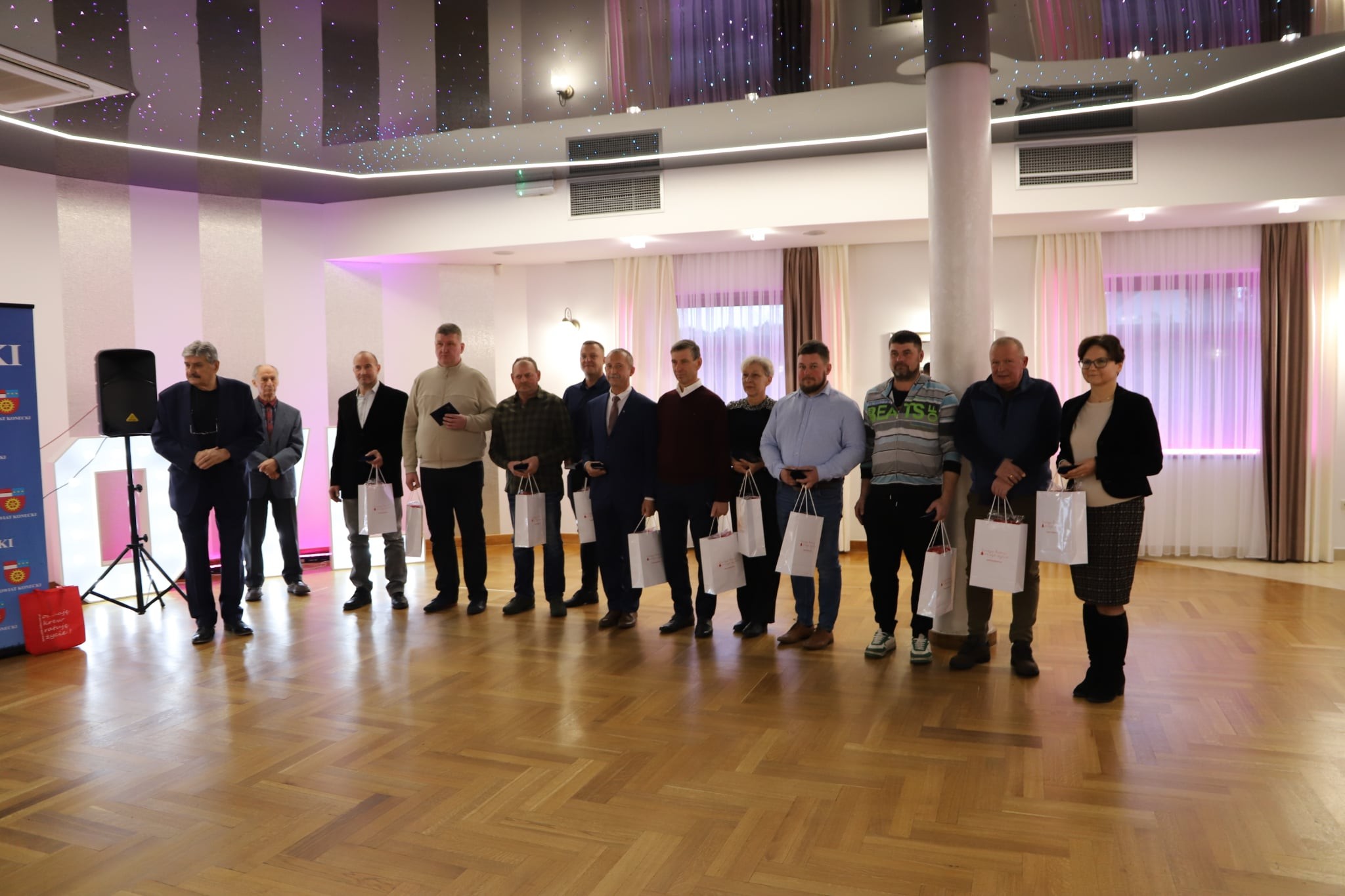 Konecki oddział PCK odznaczył zasłużonych krwiodawców [wideo, zdjęcia]