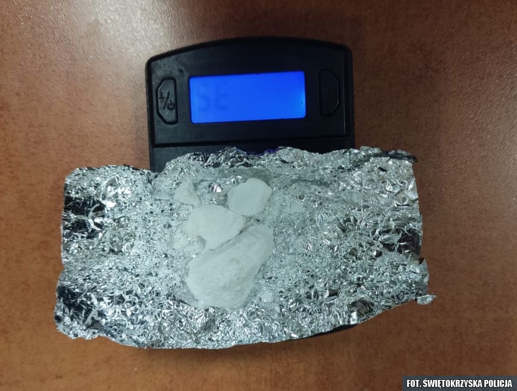 Mężczyzna zatrzymany z narkotykami w Radoszycach