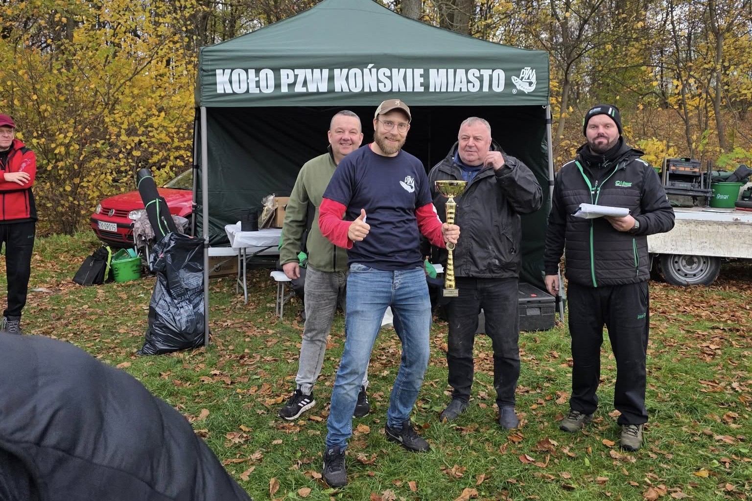 Piotr Żyzański wygrywa jubileuszowe zawody PZW Koła Miejskiego w Końskich [zdjęcia]