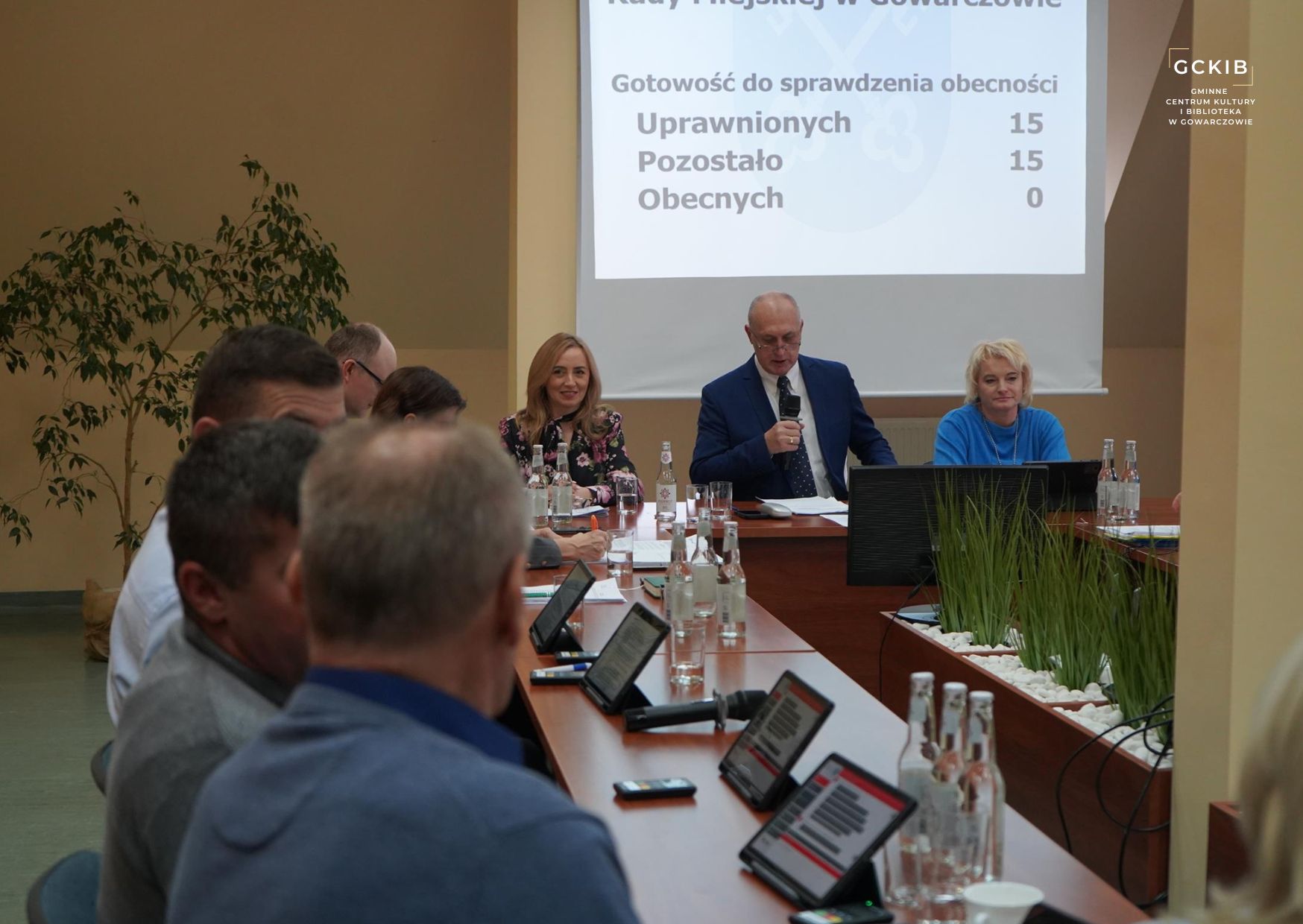 Gowarczów: Burmistrz stanowczo dementuje plotki o przyjmowaniu emigrantów