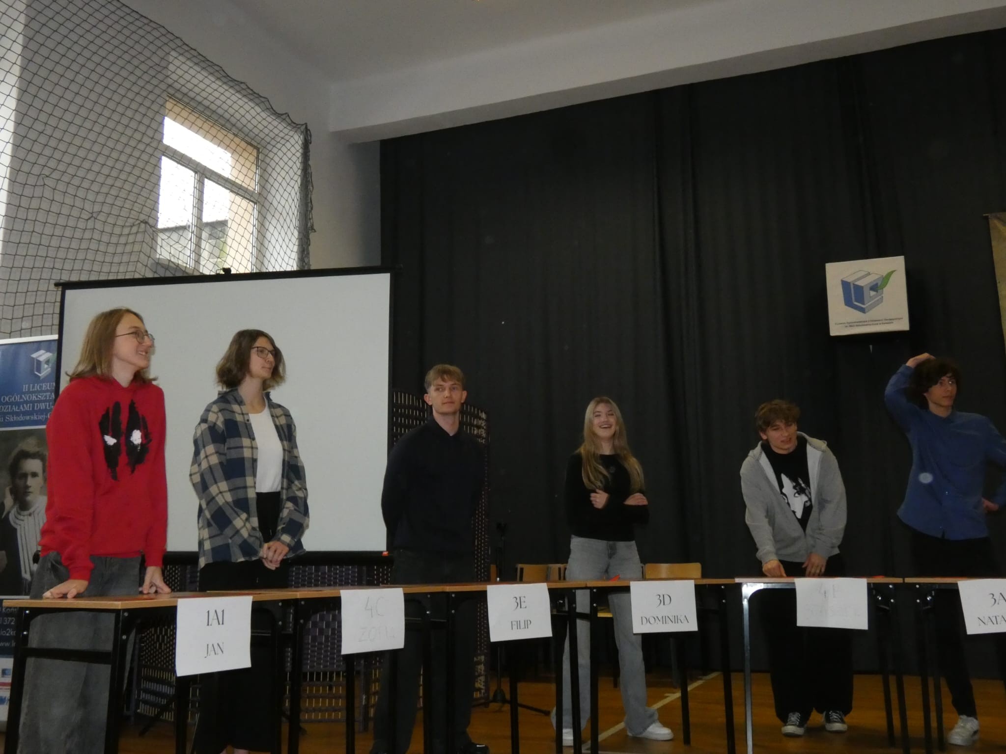 Święto Patronki w II LO. Mnóstwo działań i rozdanie stypendiów Św. Mikołaja [zdjęcia]