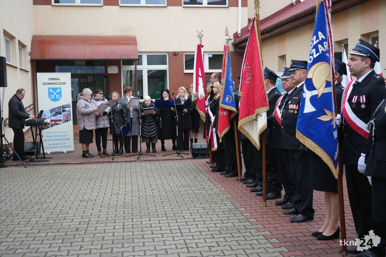 Uroczyste obchody 107. rocznicy odzyskania Niepodległości Polski w Gowarczowie [wideo, zdjęcia]