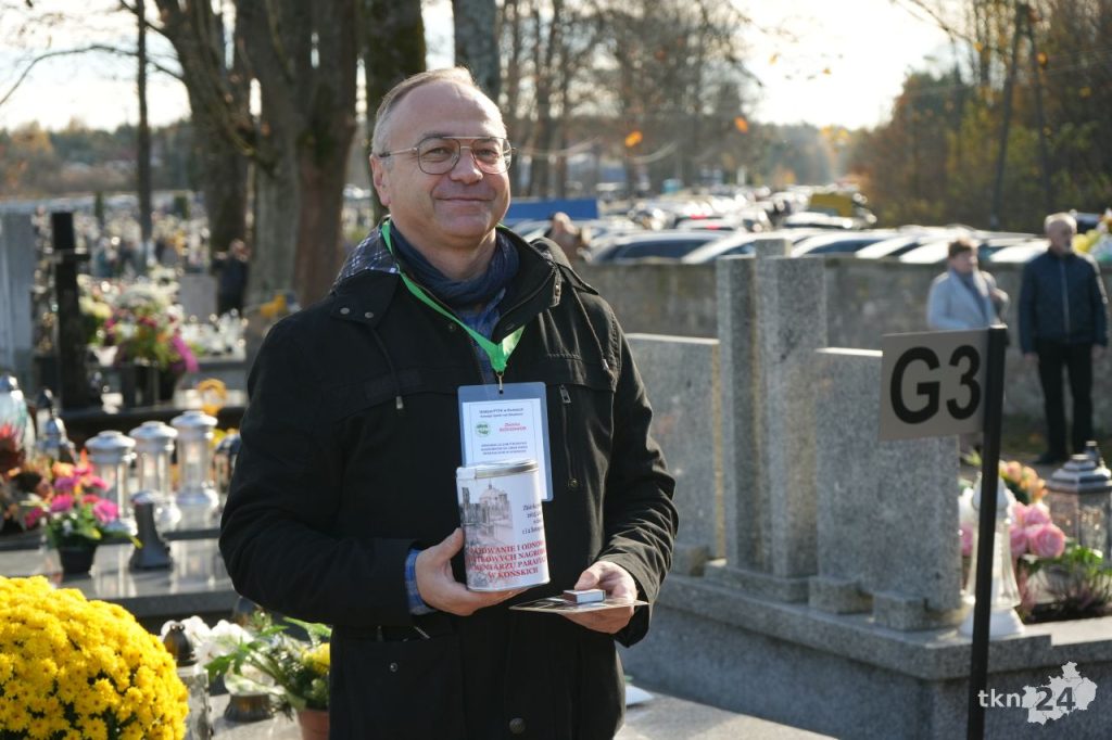 Ponad 15,5 tysiąca złotych na odnowę zabytkowych nagrobków w Końskich