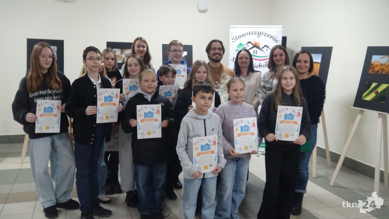 Zoom na talent. W Dziebałtowie najmłodsi uczyli się fotografii [wideo, zdjęcia]