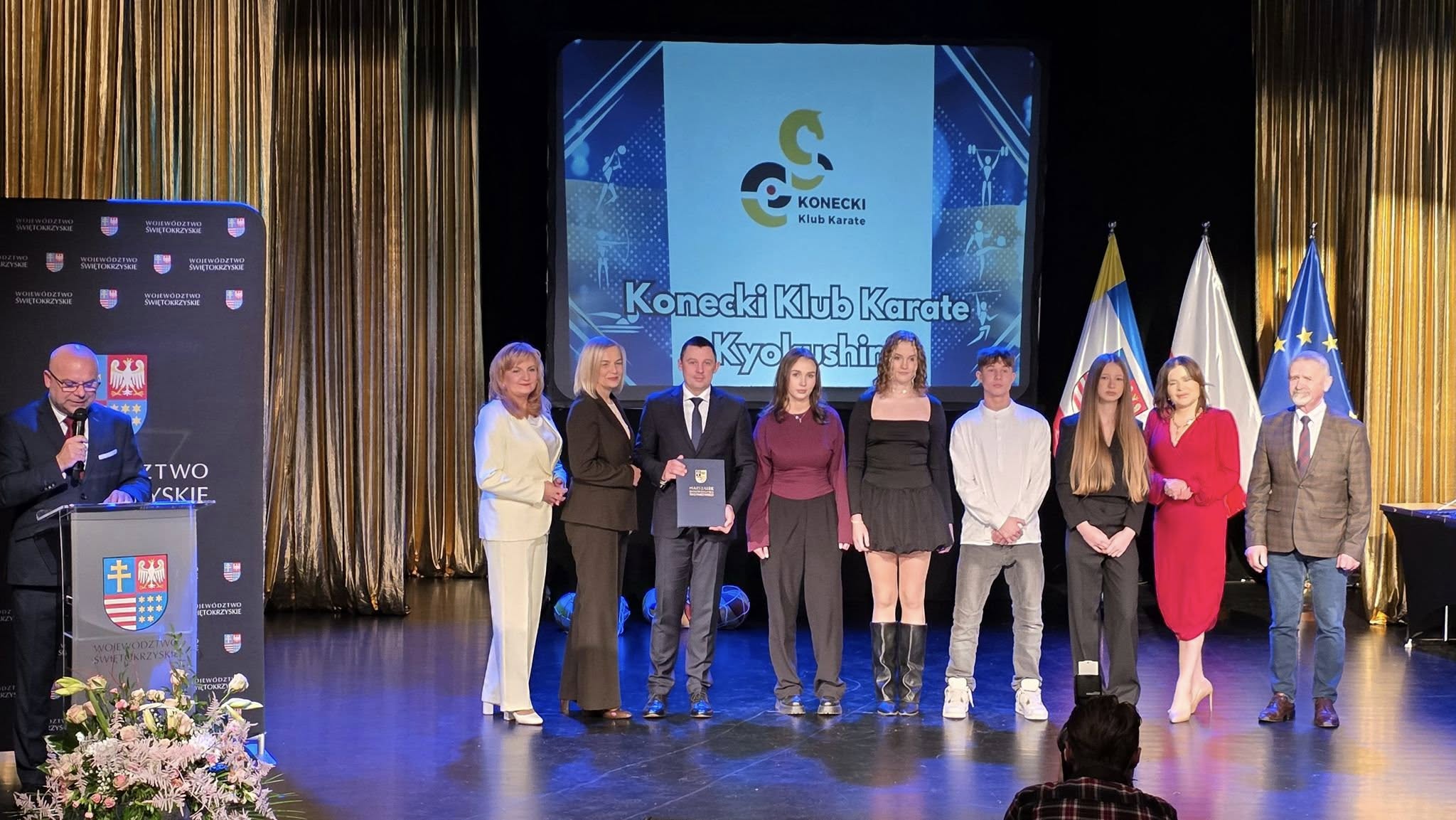 Zawodnicy Koneckiego Klubu Karate Kyokushin wyróżnieni podczas wojewódzkiej gali sportu