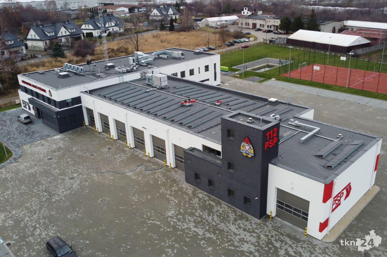 Nowa Komenda Straży Pożarnej w Końskich rozpoczyna działanie! [wideo, zdjęcia]