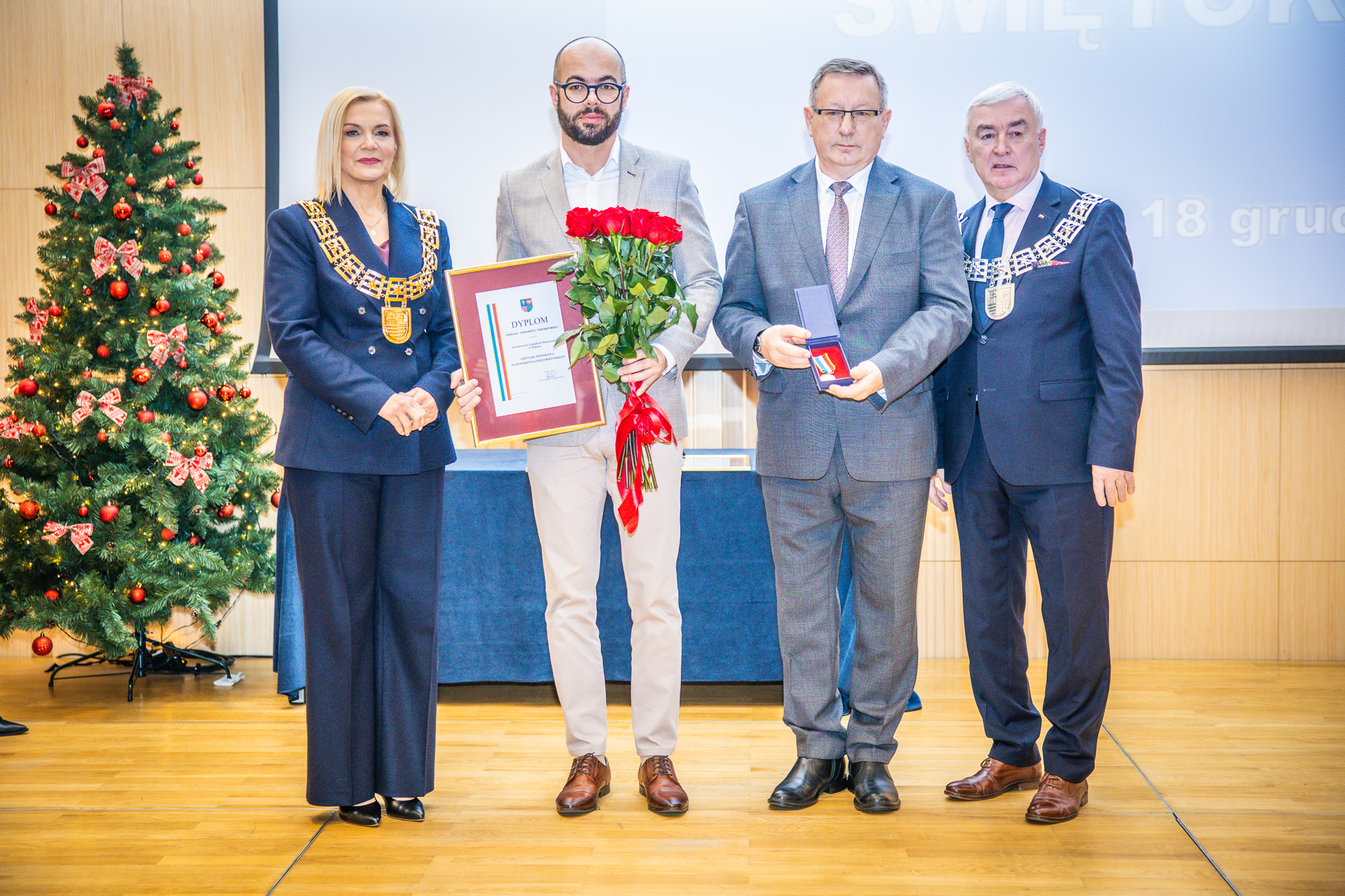 Zabytkowy Zakład Hutniczy w Maleńcu z prestiżowym wyróżnieniem [zdjęcia]