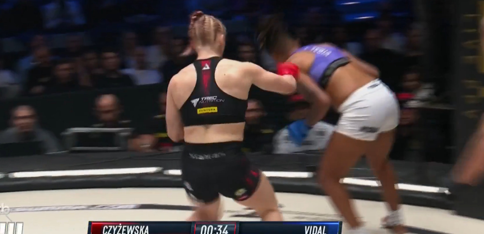 Wiktoria jest WIELKA! Czyżewska nokautuje na KSW114! [wideo]