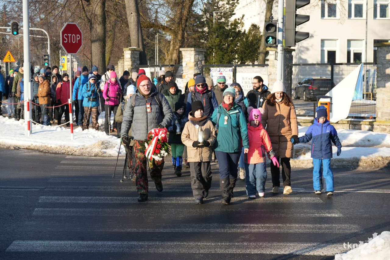 Około 100 piechurów wyruszyło na 39. Rajd Zimowy PTTK Końskie [wideo, zdjęcia]