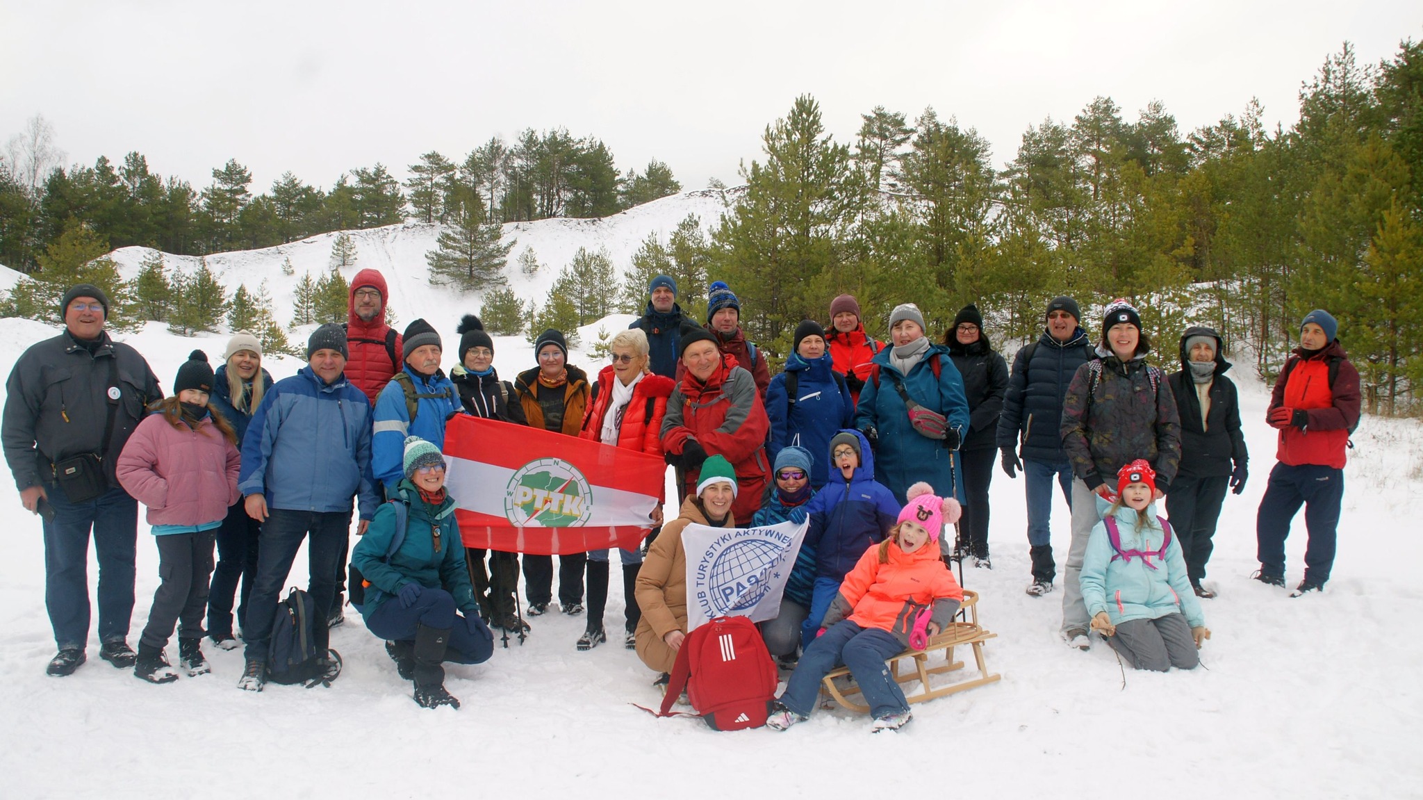 Poszukiwanie Nowego Roku. Piechurzy rozpoczęli 2026 od specjalnego rajdu [zdjęcia]